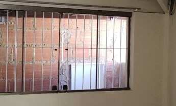 Imagem 3: Alugo kitnet bairro costa do sol Macaé Rj!