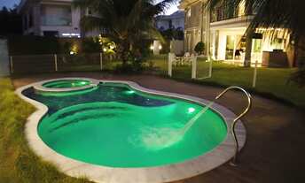 Imagem 3: Casa no condomínio Bosque das Palmeiras (MOBILIADA) venda possui 440 metros quadrados com