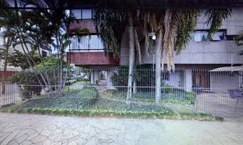 Imagem 6: Apartamento para venda possui 104 m² com 2 quartos em Petrópolis - Porto Alegre - RS