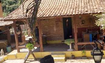 Imagem 2: Sítio à venda, 2 quartos, 1 suíte, 10 vagas, Zona Rural - Caeté/MG