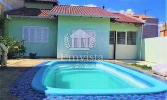 Imagem: Casa com 2 dormitórios, sendo um suíte