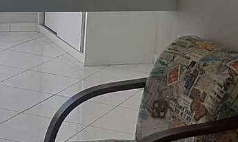 Imagem: Em J. Camburi kitnet mobiliada já incluso