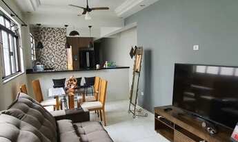 Imagem 2: Casa para venda possui 125 metros quadrados com 3 quartos em Embaré - Santos - São Paulo