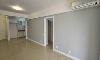 Imagem 3: Apartamento para venda tem 79 metros quadrados com 3 quartos em Itacorubi - Florianópolis