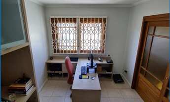 Imagem 5: Casa com 3 dormitórios, suíte, 3 banheiros, salão de festas, espaço gourmet, piscina, jard