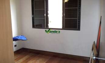 Imagem 7: RESIDÊNCIA/COMÉRCIO COM GRANDE FLUXO DE VEÍCULOS E PEDESTRES