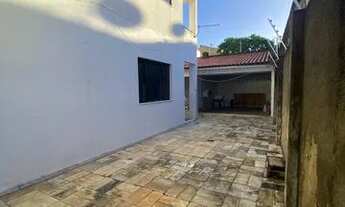 Imagem 4: Casa na Coroa do Meio - Rua Pública !