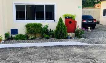 Imagem: Casa de condomínio para Repassar possui