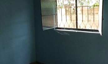 Imagem 2: Alugo casa kitnet livre de luz, água compartilhada