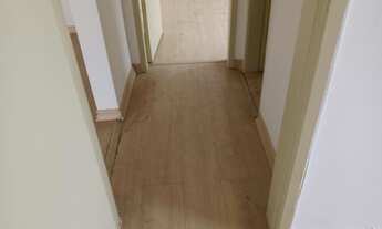 Imagem 7: Apto de frente, em boas condições e com a documentação podendo aceitar financiamento