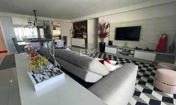 Imagem 5: Apartamento para venda possui 210 metros quadrados com 4 quartos em Mucuripe - Fortaleza