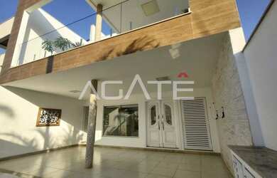 Imagem 2: Agatê Imóveis vende aceitando permuta maravilhosa casa 4 suítes por R 2.600.000 - Camboinh