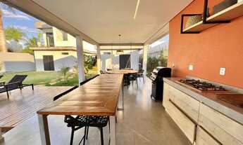 Imagem 3: Casa de condomínio sobrado para aluguel tem 274 metros quadrados com 5 quartos