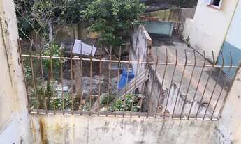 Imagem 5: Parada Inglesa sobrado de vila fechado