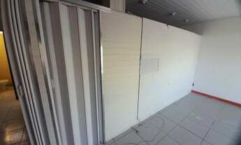 Imagem 15: Loja no Bairro Jardim Leopoldina com 60 m², 2 banheiros. Infraestrutura bairro: clube soci