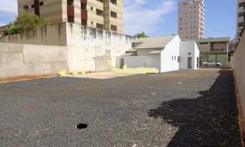 Imagem 7: Excelente área com 704m² de área total, localizado no bairro Martins