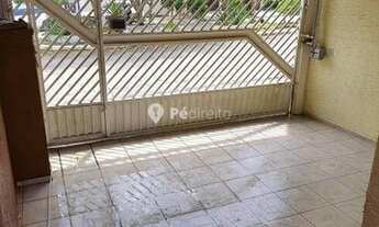 Imagem 3: Casa mobiliada à venda no bairro Cidade Mãe do Céu próximo à estação Tatuapé