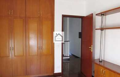 Imagem 6: CASA RECÉM REFORMADA EM RESIDENCIAL NOBRE DE ALPHAVILLE