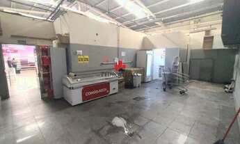 Imagem: Galpão de 557m² com 18 Vagas livres em