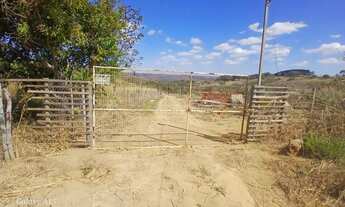 Imagem 5: CHÁCARA À VENDA Local: 10km da BR-070 20 km da ceilandia norte