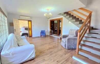 Imagem 3: Casa, 4 dormitórios, 3 suítes, terreno 10x30 edícula entrada independente, Cavalhada