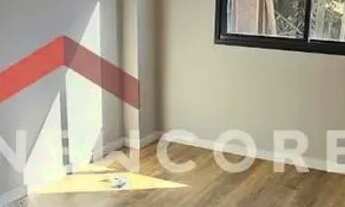 Imagem 3: Sobrado em Rua Walace Landal - Santa Cândida - Curitiba/PR