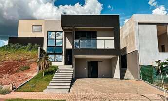 Imagem: Sobrado em condomínio fechado com 3 dormitórios