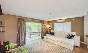 Imagem 7: CASA COM 4 QUARTOS, ÁREA GOURMET E QUINTAL Casa Com 4 Quartos, Área Gourmet e Quintal