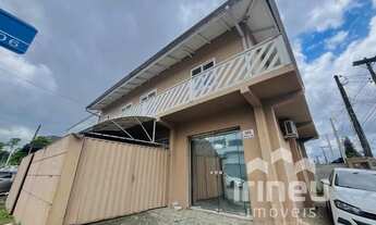 Imagem 4: Ampla casa residencial de esquina com 3 quartos!