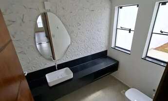 Imagem 7: Sobrado para aluguel possui 400 metros quadrados com 3 suítes e escritório