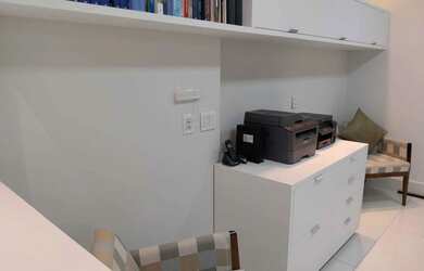 Imagem 3: Sala comercial, mobiliada, 49,50 m², andar alto, excelente localização no setor Bueno!