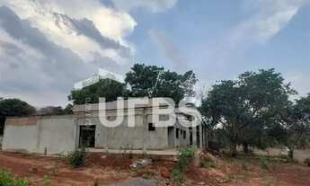 Imagem 3: Eco Vila Santa Branca - Casa 5 quartos, sendo 4 suítes