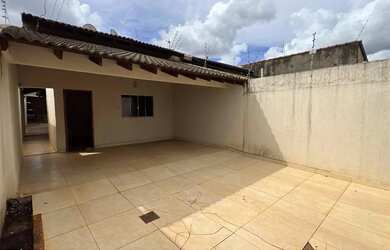 Imagem 3: Casa térrea Rica em Armários