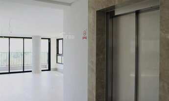 Imagem 7: Apartamento com 3 suítes e 4 vagas de garagem, essa unidade possui 287 m²