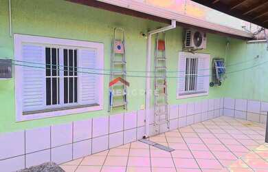 Imagem: Casa em Rua São Pedro - Centro - Peruíbe/SP