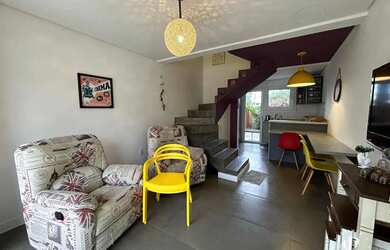 Imagem 2: Sobrado em condomínio fechado