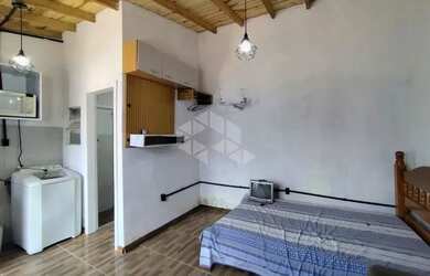 Imagem 2: Casa Residencial 18M² - para Alugar