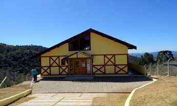 Imagem 2: Casa em Rua C. - Passos da Mantiqueira - Campos do Jordão/SP