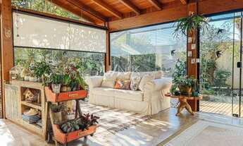 Imagem 2: Casa para venda tem 215 metros quadrados com 3 quartos em Campeche - Florianópolis - SC