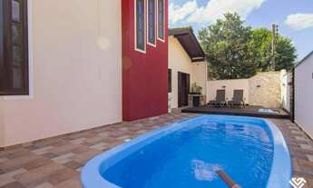 Imagem: Casa com piscina em Jaraguá do Sul