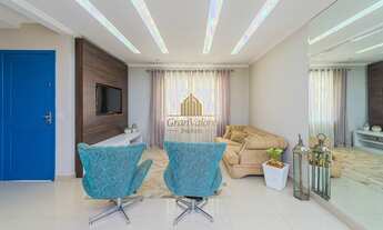 Imagem: Tríplex com área gourmet e ático