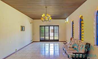 Imagem 7: Casa para Venda em Taubaté, Centro, 5 dormitórios, 3 suítes, 3 banheiros, 4 vagas