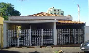 Imagem: Sao Carlos - Casa Padrão - Centro