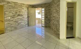 Imagem: Apartamento - 1º andar - 02 quartos - 53m²