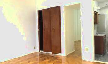 Imagem 2: Apartamento de 48 metros quadrados no bairro Leblon com 1 quarto