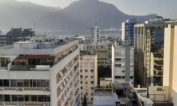 Imagem 2: Apartamento para venda possui 80 metros quadrados com 2 quartos em Ipanema - Rio de Janeir