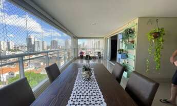 Imagem: Apartamento de 237m² e 4 dormitórios no