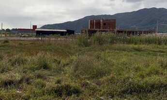 Imagem: TERRENO RESIDENCIAL E COMERCIAL - FRENTE