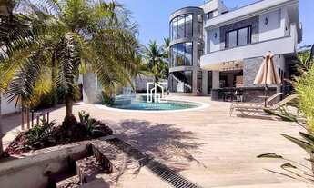 Imagem 2: Espetacular mansão triplex com projeto contemporâneo e seis suítes