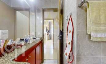 Imagem 4: Apartamento para comprar com 3 quartos e 1 vaga em Humaitá-RJ